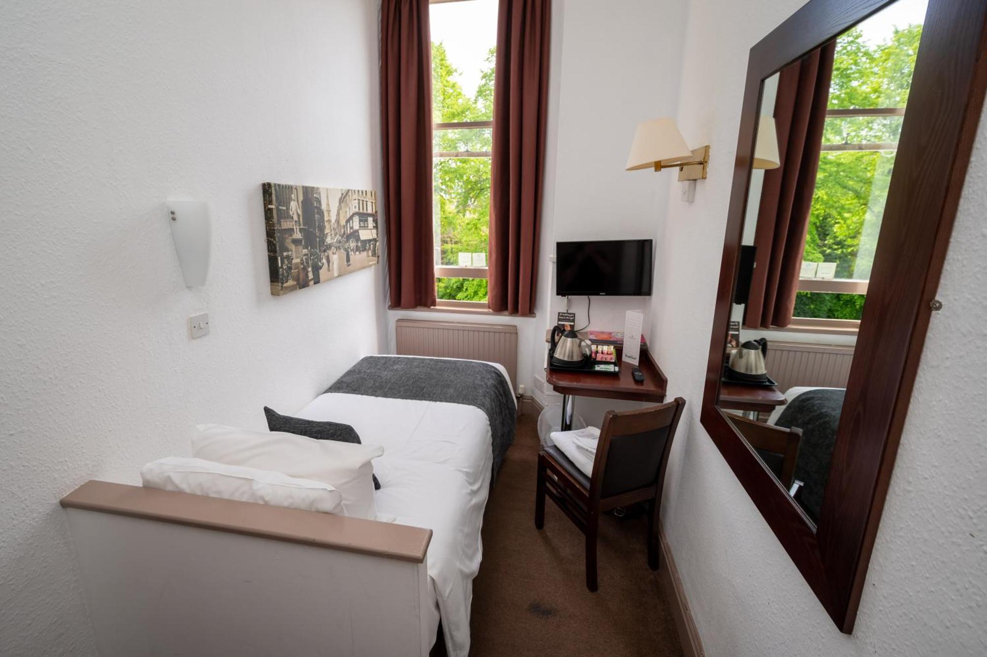 Channings Hotel By Greene King Inns บริสตอล ภายนอก รูปภาพ