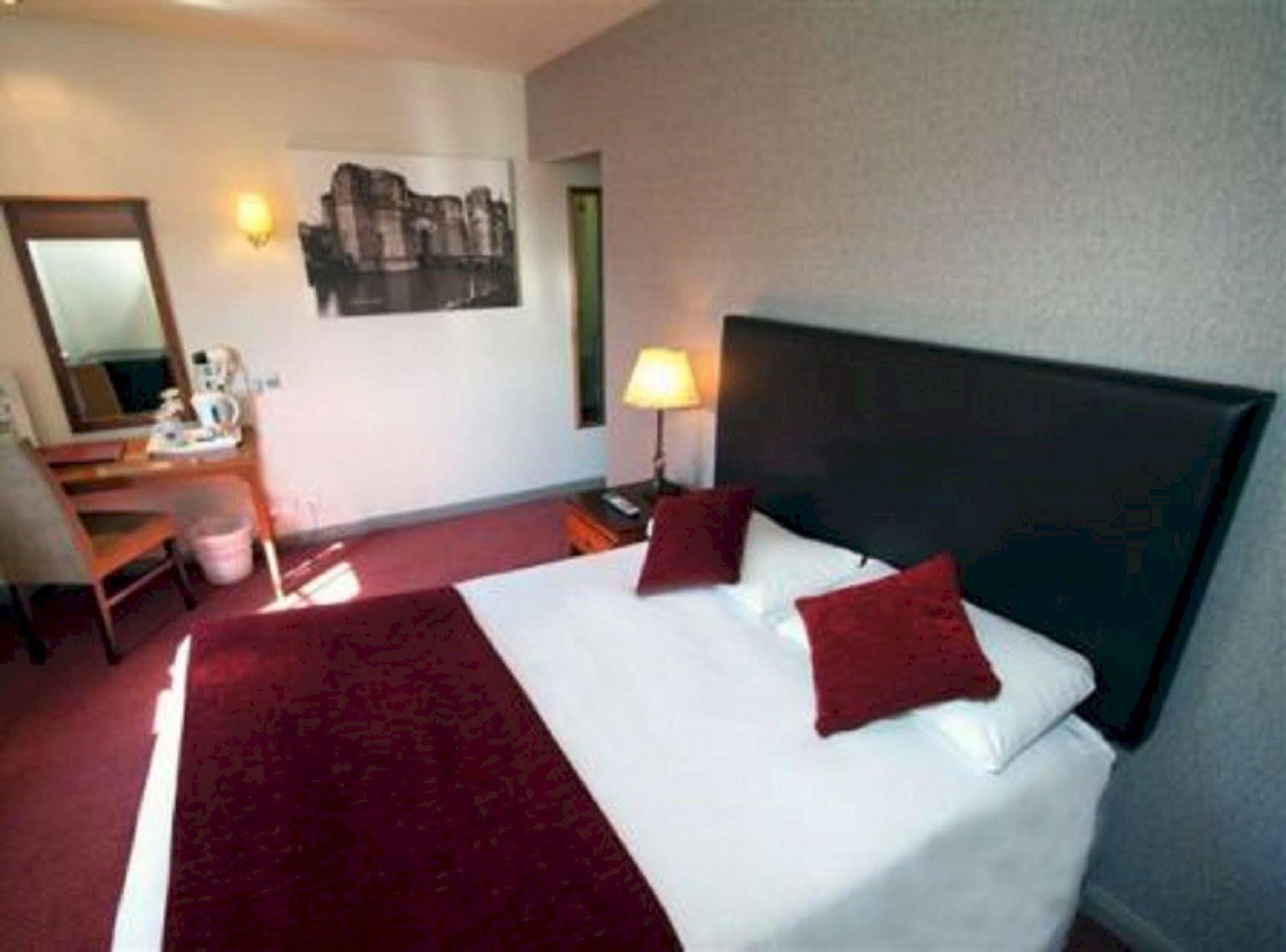 Channings Hotel By Greene King Inns บริสตอล ภายนอก รูปภาพ
